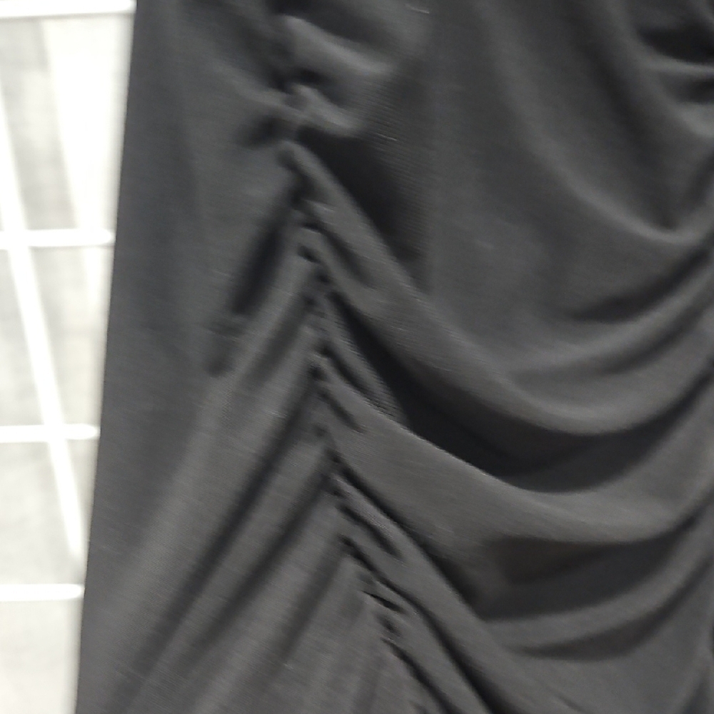 Norma Kamali Sexy Black Pleated Tight Dress - Picture 4 of 5